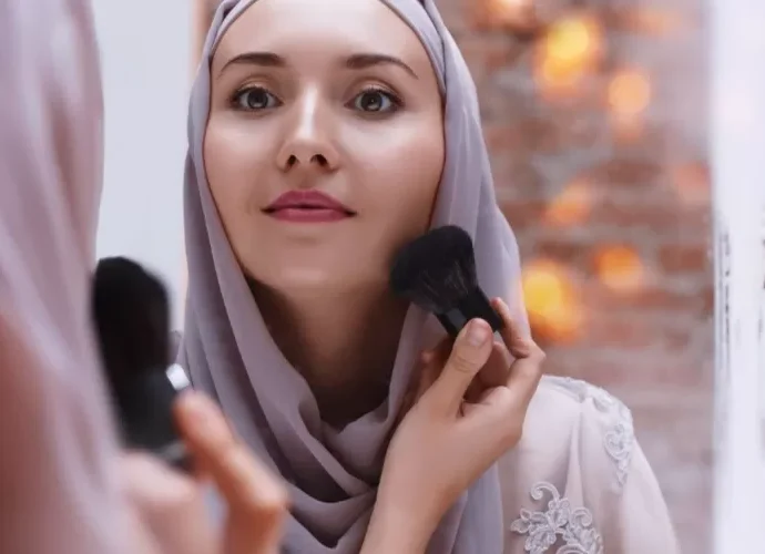 3 Tips Makeup Tahan Lama untuk Lebaran Anti Luntur